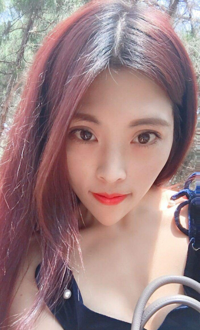 美女主播遭遇逆风局 上热门还要有助攻4
