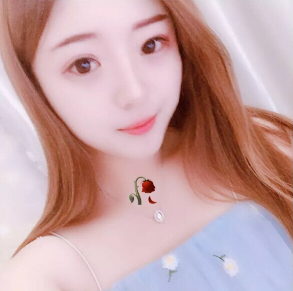 美女主播爱上观众 喜欢主播的大哥要上天台6