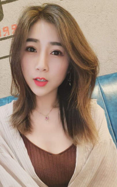 美女主播视频在线 向来嘴不停却忽然不说话4