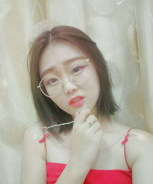 美女主播视频在线 因为观众这句话吞口水1