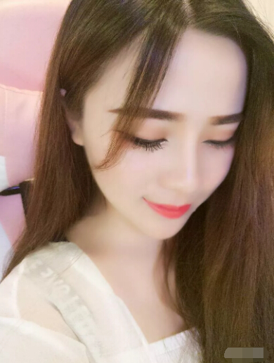 美女直播间直刷取周星 贡献值数字引发猜想3