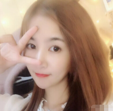 美女直播间直刷取周星 贡献值数字引发猜想6