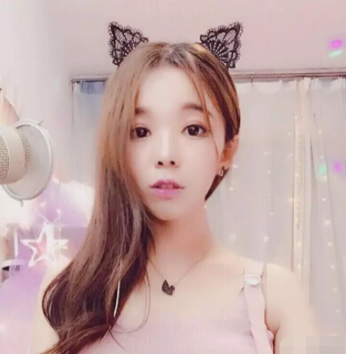 美女直播间直刷取周星 贡献值数字引发猜想10