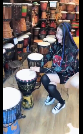 美女主播被错认明星 主播开心最重要1