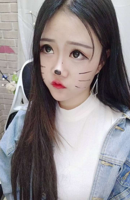 美女直播间在线 炎热的夏天赶走烦恼4