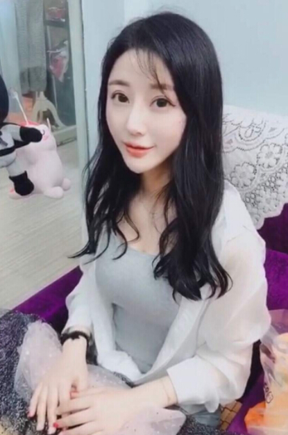 美女主播视频在线 观众送这个礼物让主播尖叫1