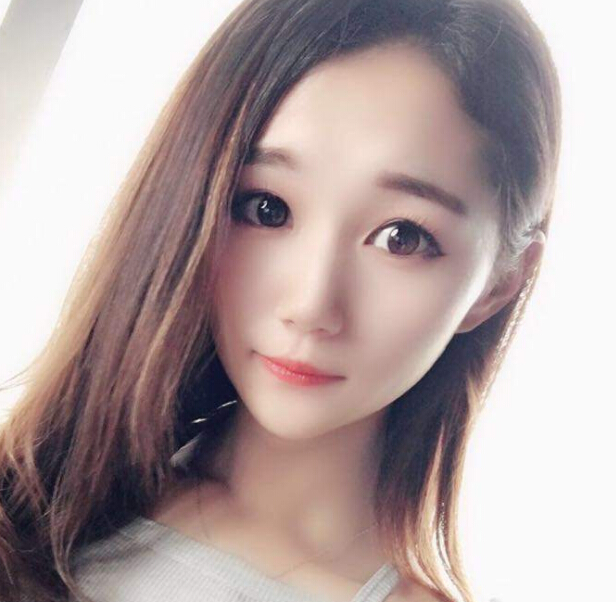 美女主播视频在线 pk输了被罚赖在床上不肯起来2
