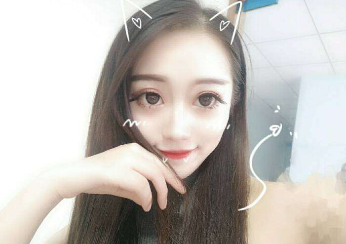 美女直播间送情书 只因观众说喜欢汽水2