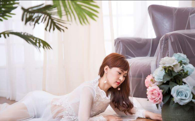 美女主播听歌识人 来过直播间就不会忘4