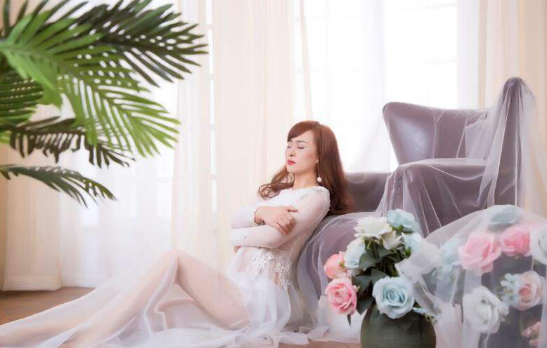 美女主播听歌识人 来过直播间就不会忘5