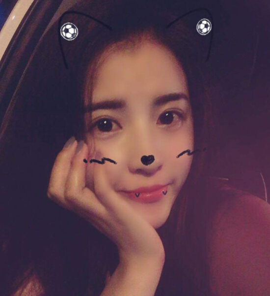 美女直播间情人节 观众怕被打劫竟不敢说话3