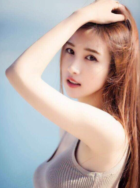 美女主播喜欢的都为她留 万元榜暴力接升1