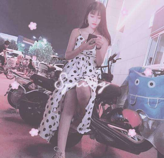 美女主播视频在线 连麦把观众连走5