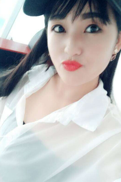 美女直播间排行榜 观众上班前不忘支持主播2