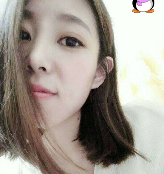 美女主播自称穷 观众送这个礼物让主播开心5