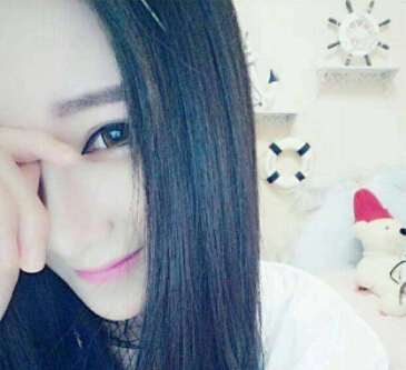 美女直播间在线 甜美主播被称为钢铁直男3