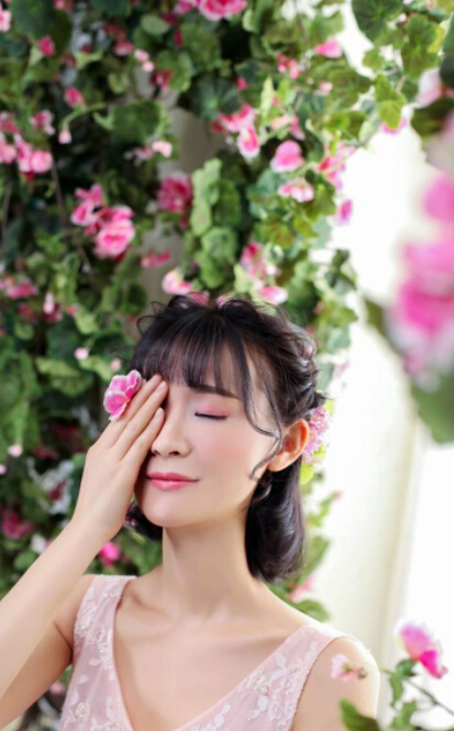 美女直播间在线 观众要走还叫主播不能下2