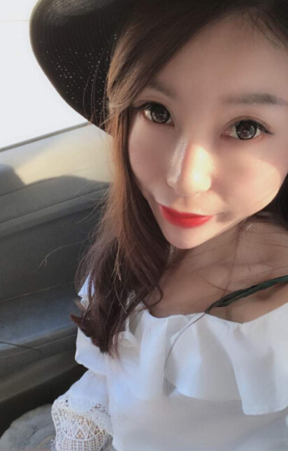 美女主播视频在线 观众贫穷富有只想给主播陪伴1