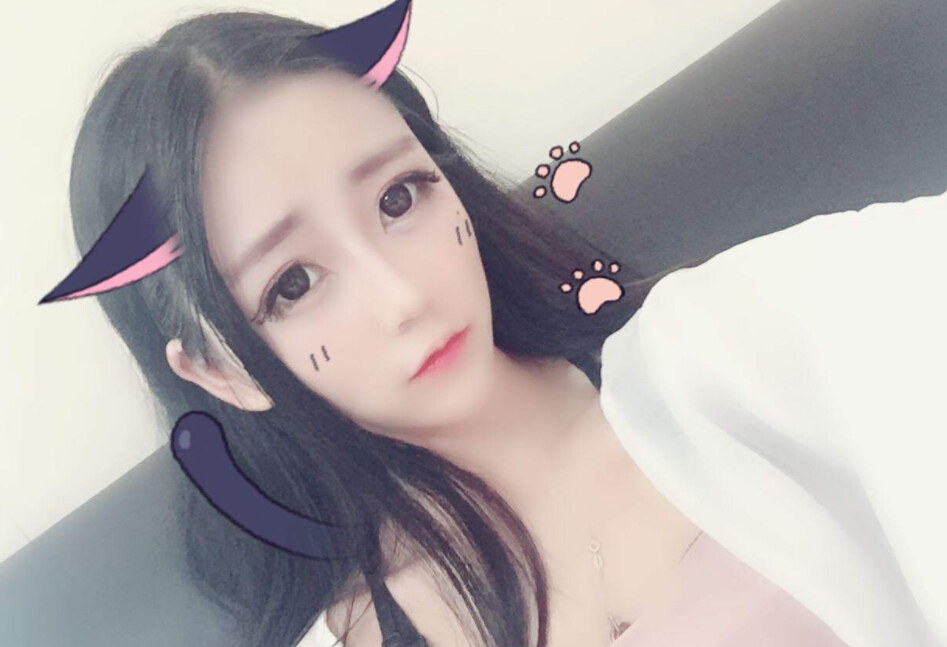 美女主播在线聊天