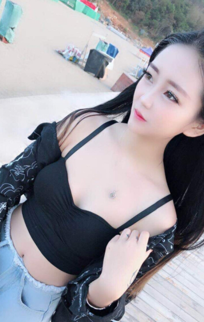 美女直播间视频