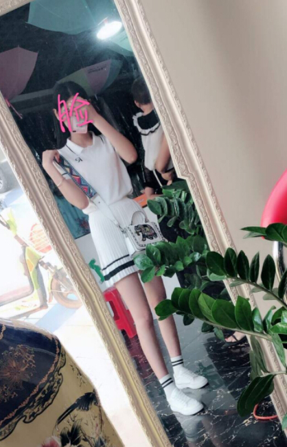 美女直播间在线