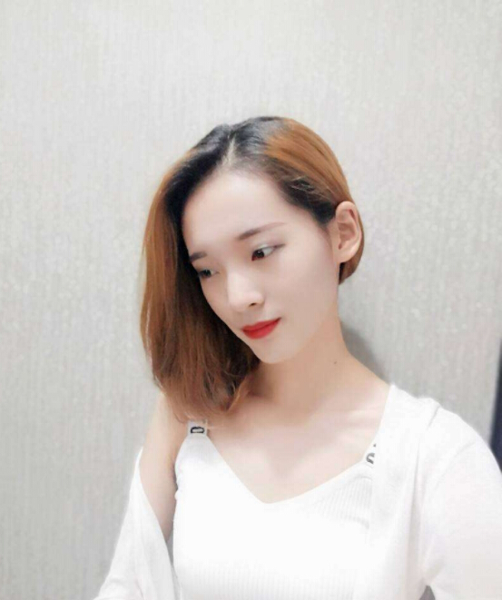 美女主播在线聊天