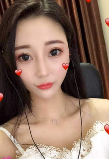 美女主播在线聊天