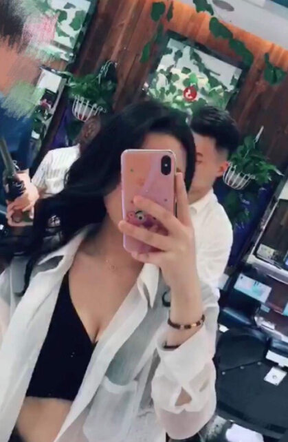 美女主播视频在线直播间