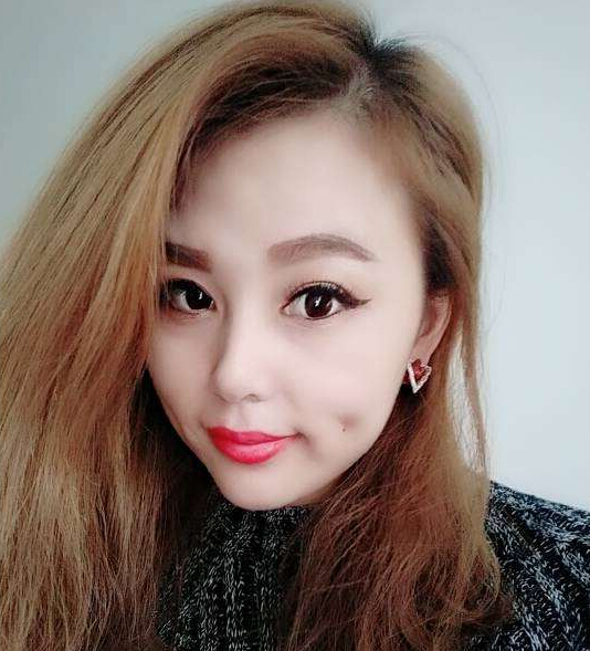 夜恋秀场美女主播