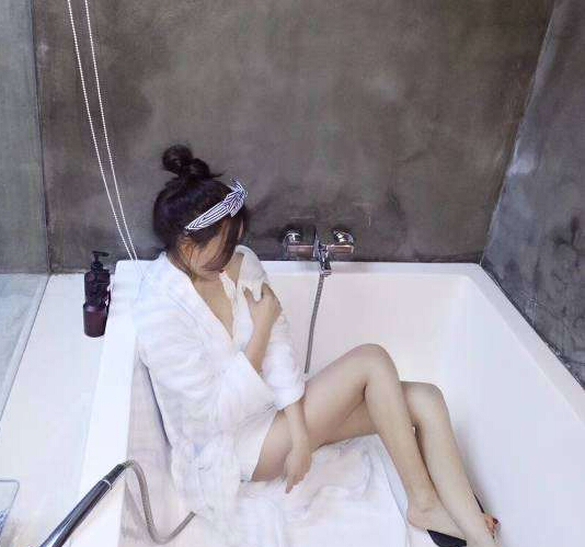 美女直播间美照