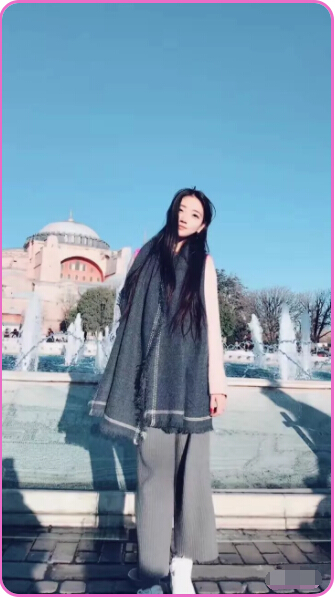美女主播爱旅行