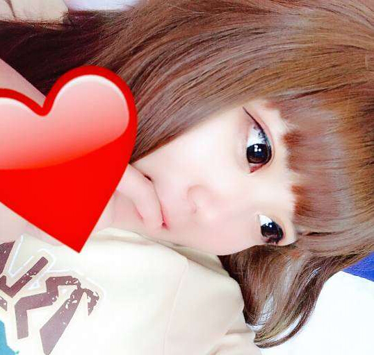 网聊聊天室主播 野生主播求大哥守护——小布丁