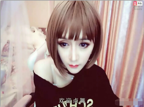 美女直播间少女