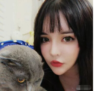 美女直播间美照