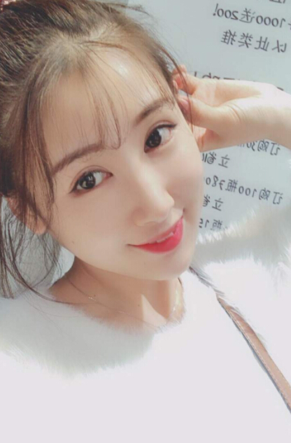 美女视频在线直播 连麦聊天好像二人转——小晓夏