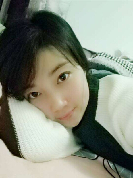李湘晒女儿近照 这点让美女主播羡慕