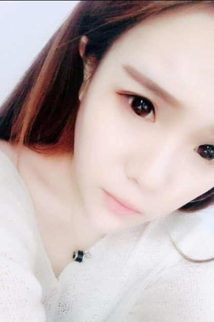 美女直播间聊天