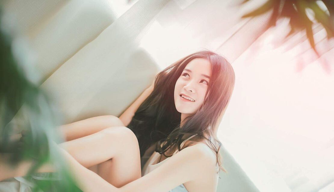 美女主播明星脸