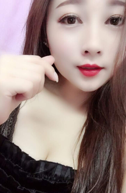 美女直播间观众