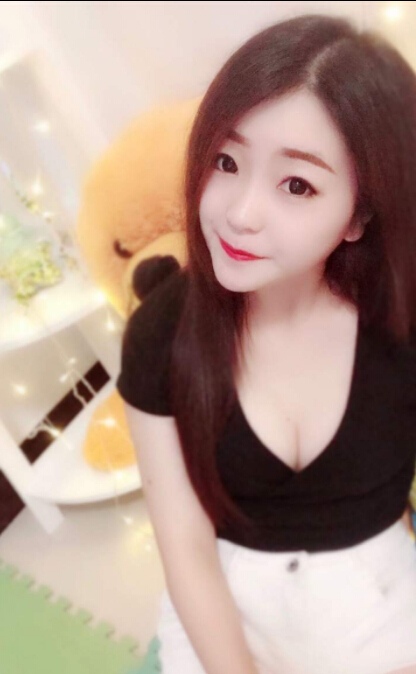 美女直播间视频