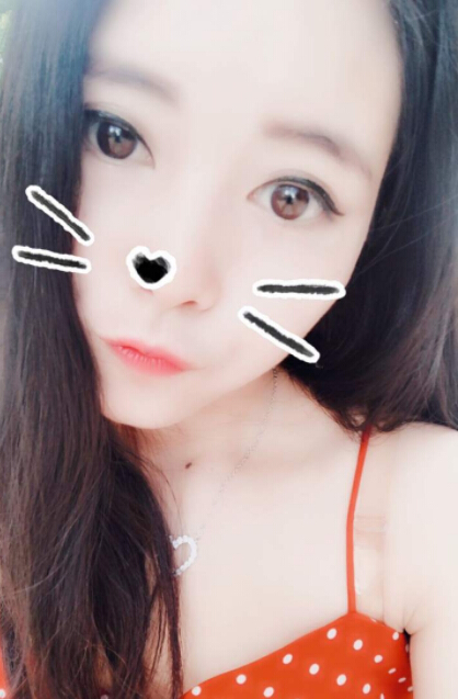 美女直播间聊天