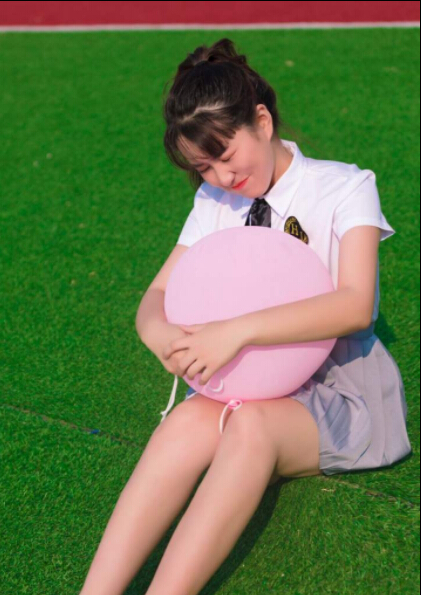 美女直播间聊天
