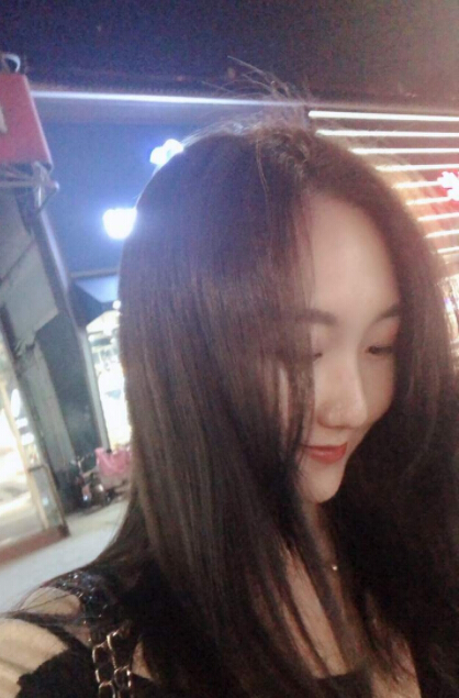 美女主播爱聊天
