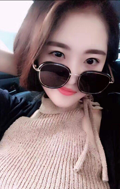 美女主播聊天中