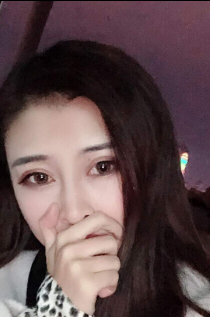 美女视频聊天室网站 主播喜欢有限你却包括在内——小迷妹