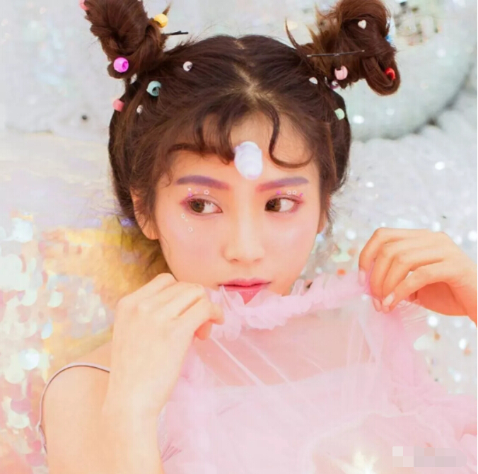 美女直播间聊天 这个圣诞节有点不同
