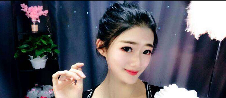 美女直播间视频