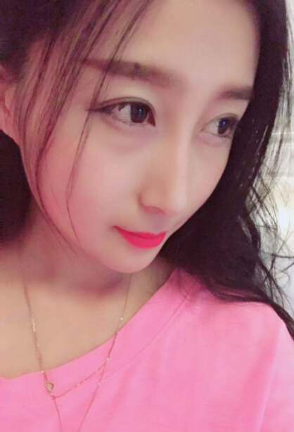 美女直播间视频