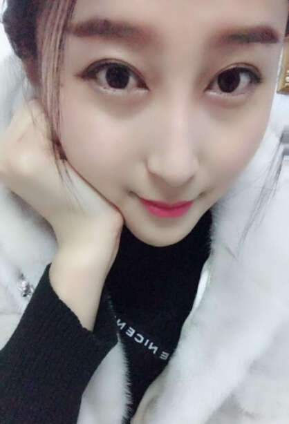 美女直播间搞怪