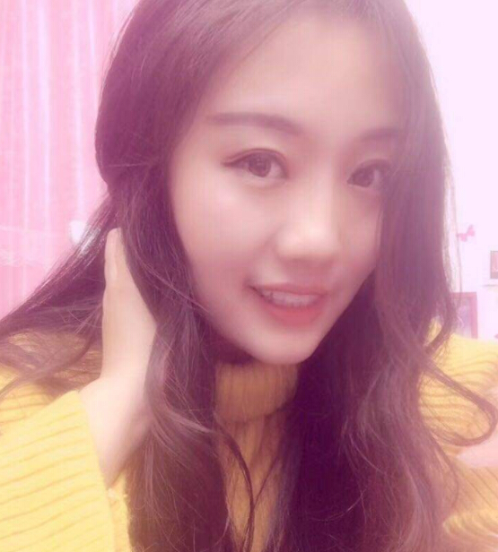 美女主播爱聊天